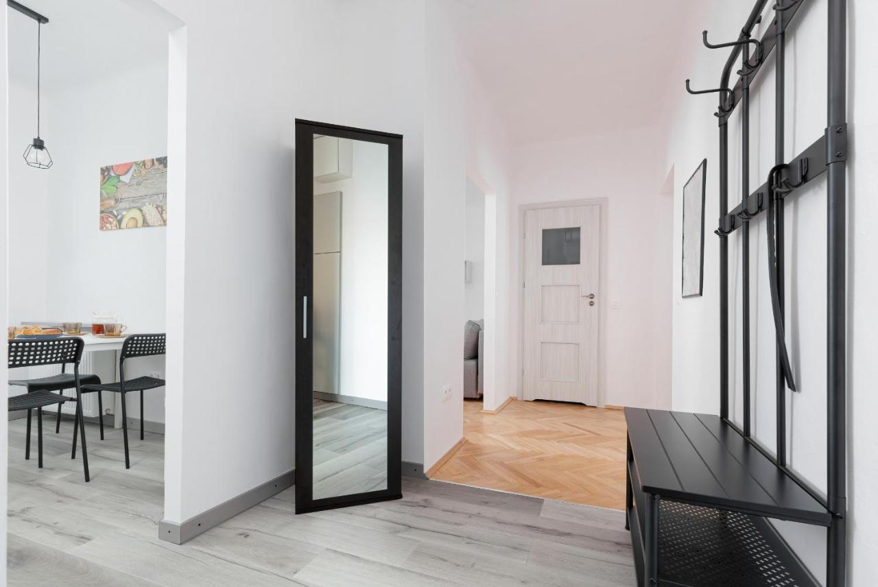Kamienica Stanislawa Augusta Warszawa By Noclegi Renters Exterior photo