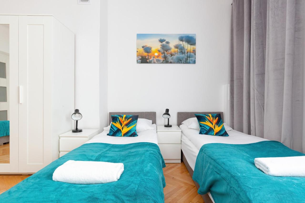 Kamienica Stanislawa Augusta Warszawa By Noclegi Renters Exterior photo
